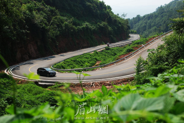 美麗農村路。