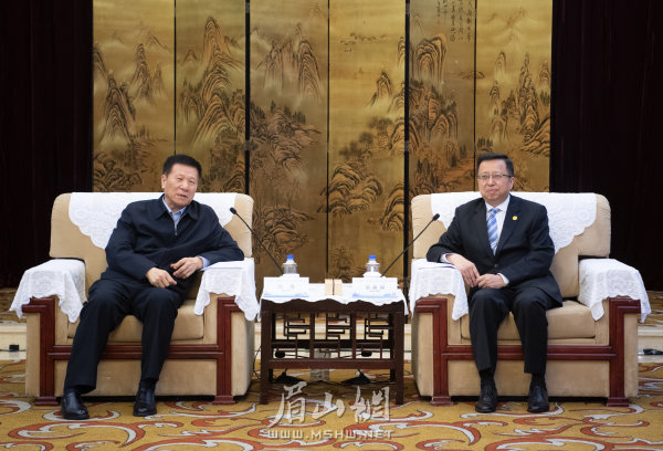 慕新海會見中國食品工業協會常務副會長沈篪等國內嘉賓.jpg 慕新海會見中國食品工業協會常務副會長沈篪等國內嘉賓.jpg