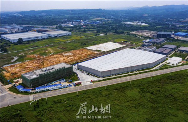 航拍新建當當全國第二總部倉儲物流基地。.jpg