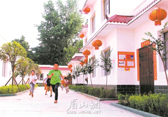 易地扶貧搬遷讓居住環境更好。