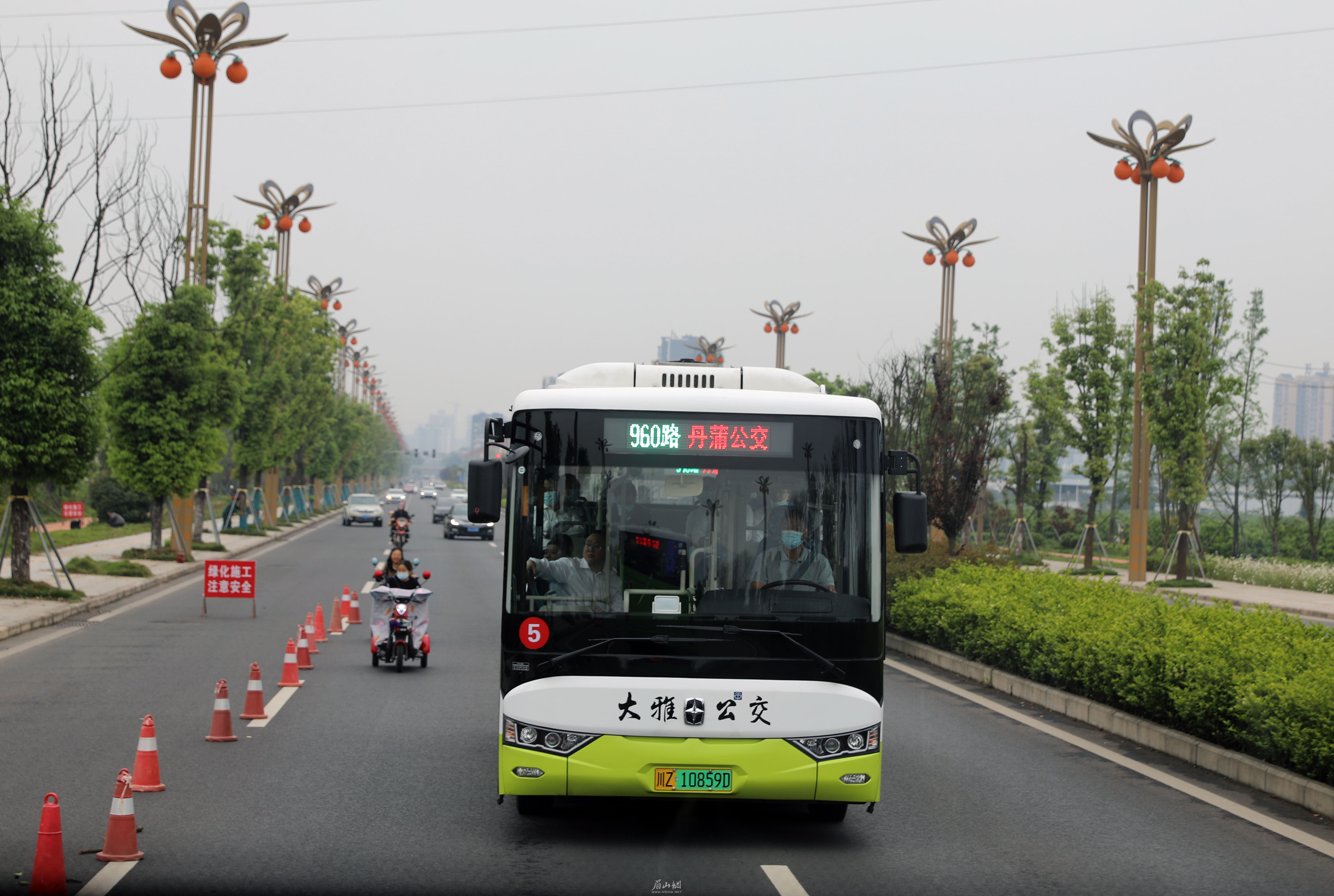 丹蒲城際公交試運行。.JPG