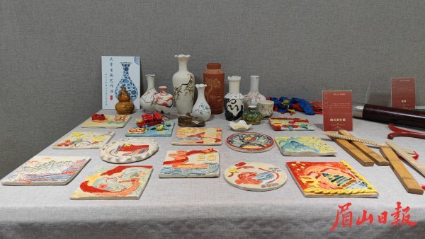 大學生作品。