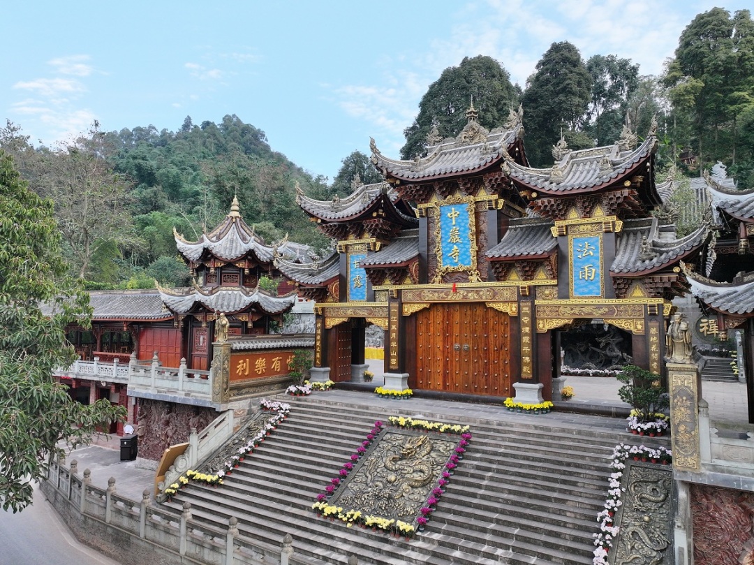 2023-12-06  中巖寺 古良駒.JPG