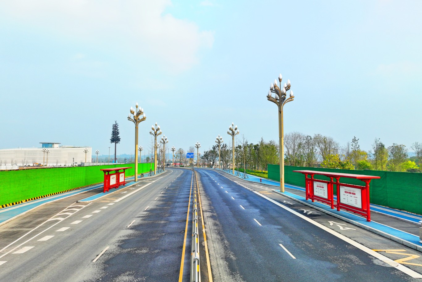 大林路公交站臺.JPG